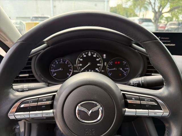 2023 Mazda Mazda3 2.5 S Carbon Edition