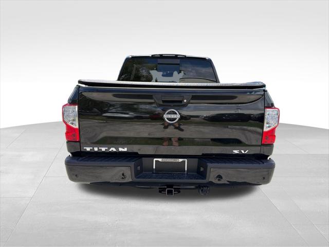 2023 Nissan Titan Crew Cab SV 4x2