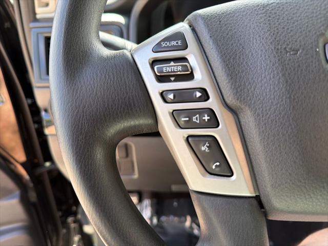 2023 Nissan Titan Crew Cab SV 4x2
