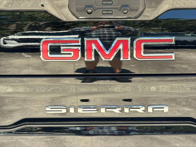 2024 GMC Sierra 1500 4WD Crew Cab Short Box Elevation with 3VL