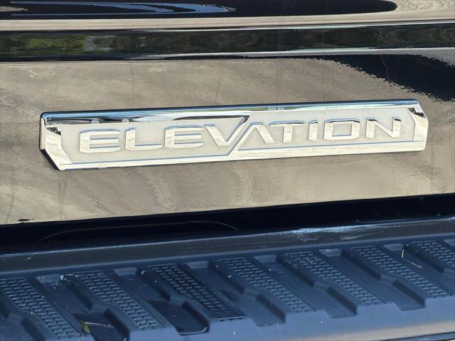 2024 GMC Sierra 1500 4WD Crew Cab Short Box Elevation with 3VL