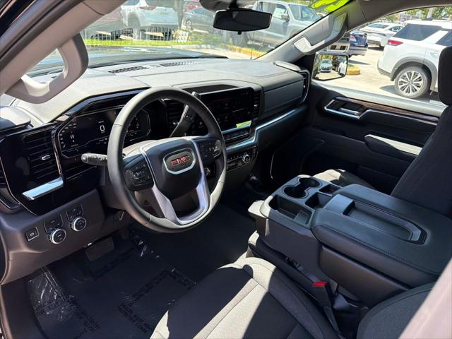 2024 GMC Sierra 1500 4WD Crew Cab Short Box Elevation with 3VL