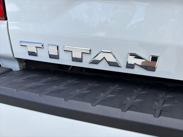 2024 Nissan Titan Crew Cab SV 4x4
