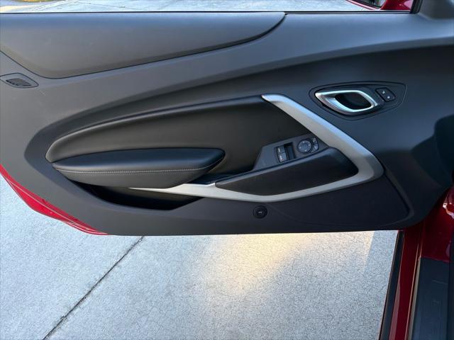 2024 Chevrolet Camaro RWD Coupe 1LT
