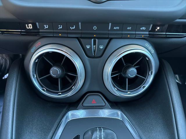 2024 Chevrolet Camaro RWD Coupe 1LT