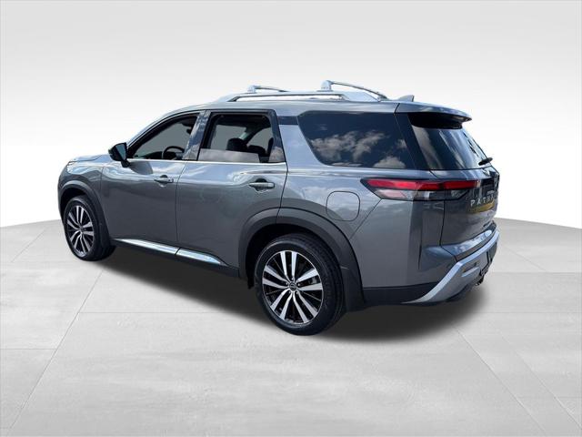 2024 Nissan Pathfinder Platinum 4WD