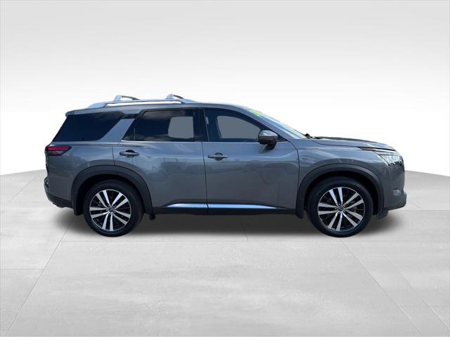 2024 Nissan Pathfinder Platinum 4WD