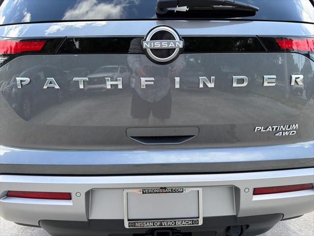2024 Nissan Pathfinder Platinum 4WD