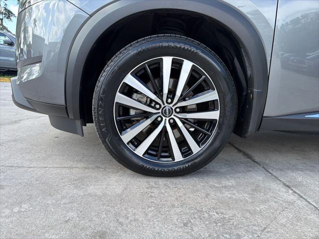 2024 Nissan Pathfinder Platinum 4WD