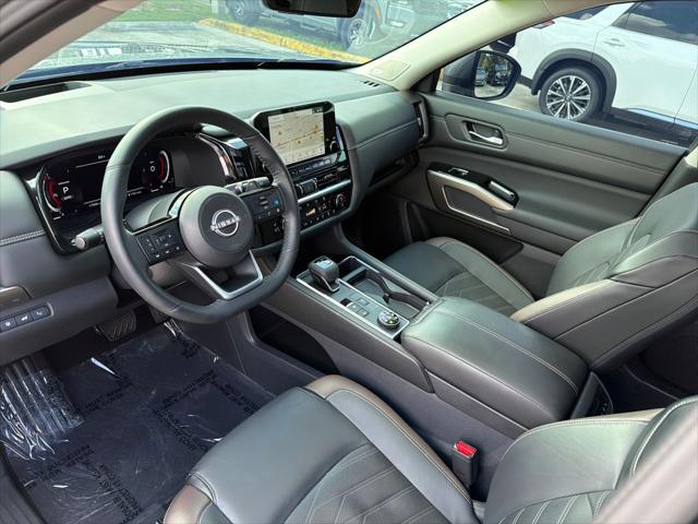 2024 Nissan Pathfinder Platinum 4WD
