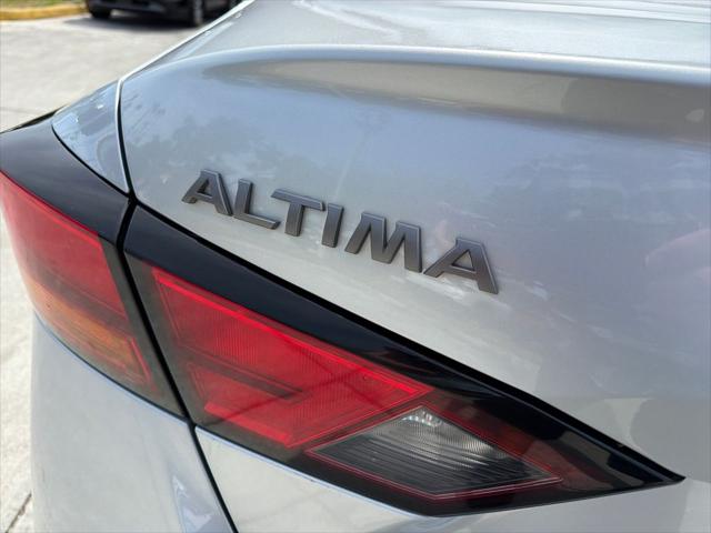2024 Nissan Altima SV FWD