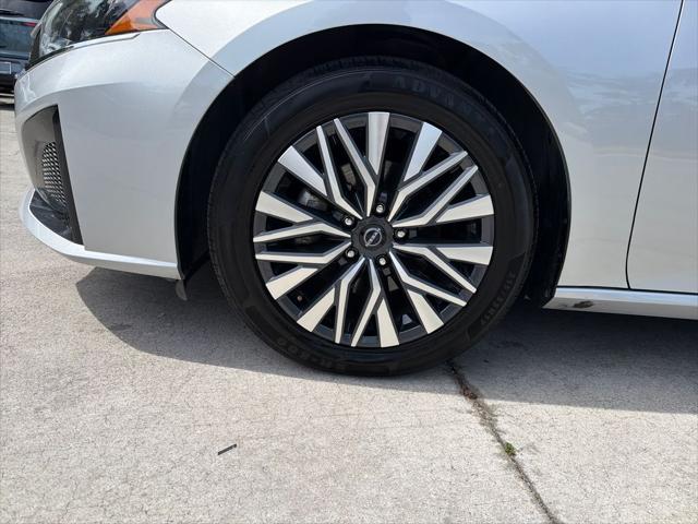 2024 Nissan Altima SV FWD