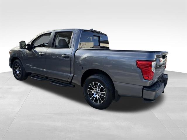 2024 Nissan Titan Crew Cab SV 4x2