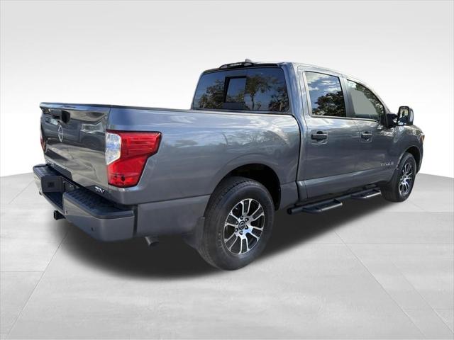 2024 Nissan Titan Crew Cab SV 4x2