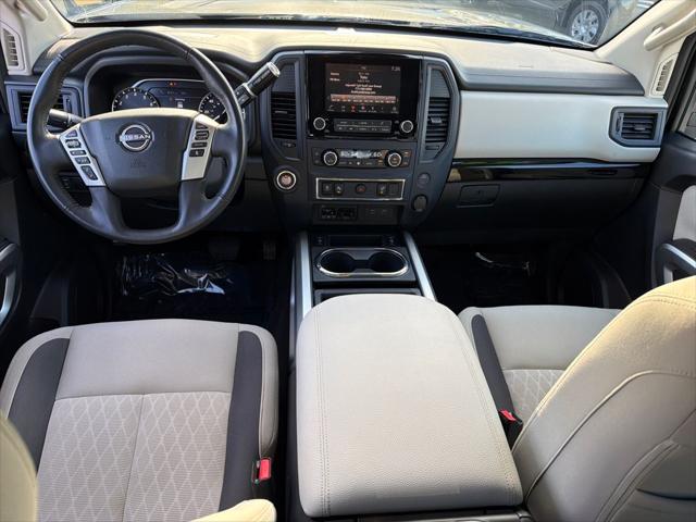 2024 Nissan Titan Crew Cab SV 4x2
