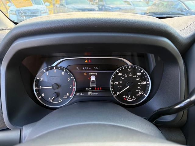 2024 Nissan Titan Crew Cab SV 4x2