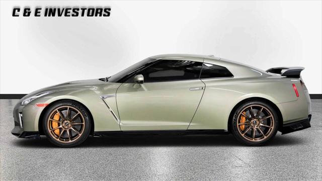 2021 Nissan GT-R T-spec Dual-clutch 6-Speed Transmission