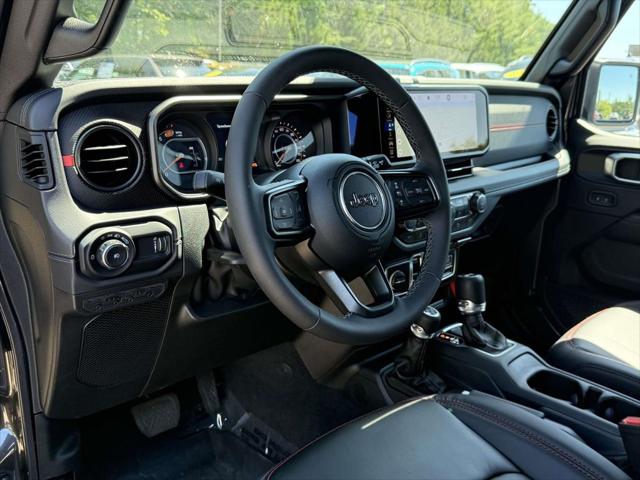 2025 Jeep Wrangler 4-Door Recon 4x4