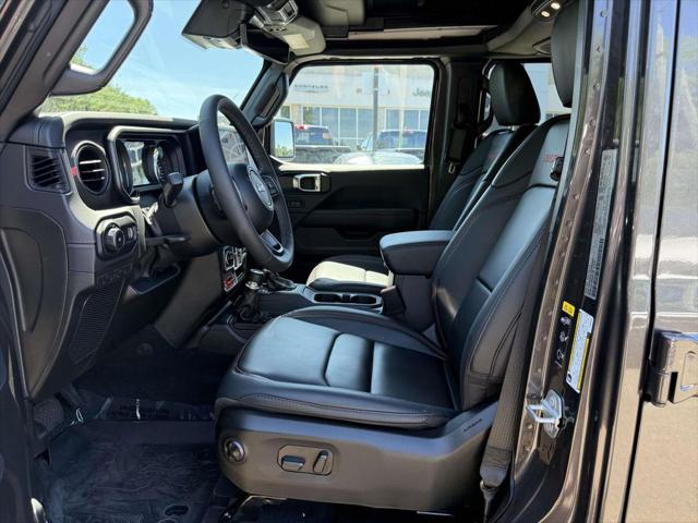 2025 Jeep Wrangler 4-Door Recon 4x4