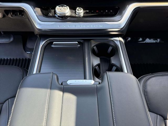 2025 Ford Expedition Platinum MAX