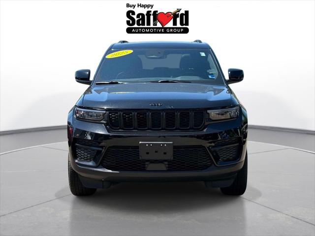 2025 Jeep Grand Cherokee Altitude X 4x4