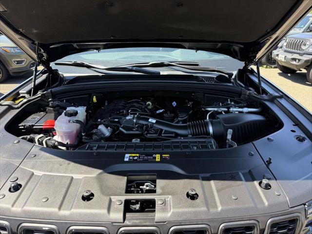 2025 Jeep Grand Cherokee Altitude X 4x4