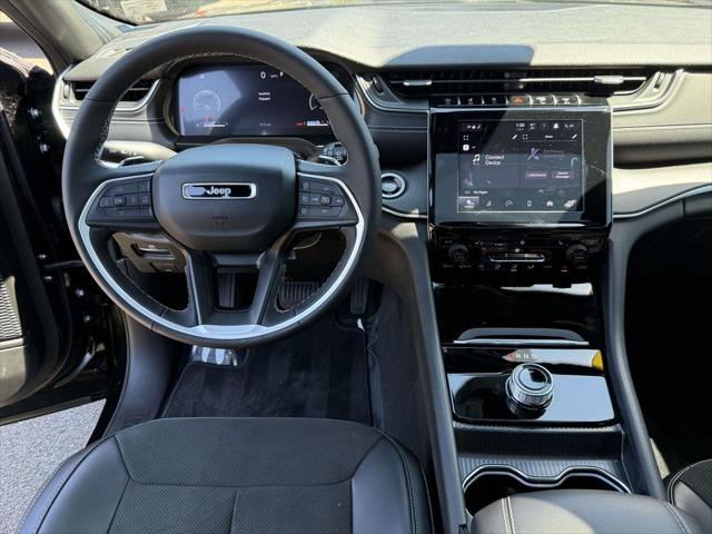 2025 Jeep Grand Cherokee Altitude X 4x4