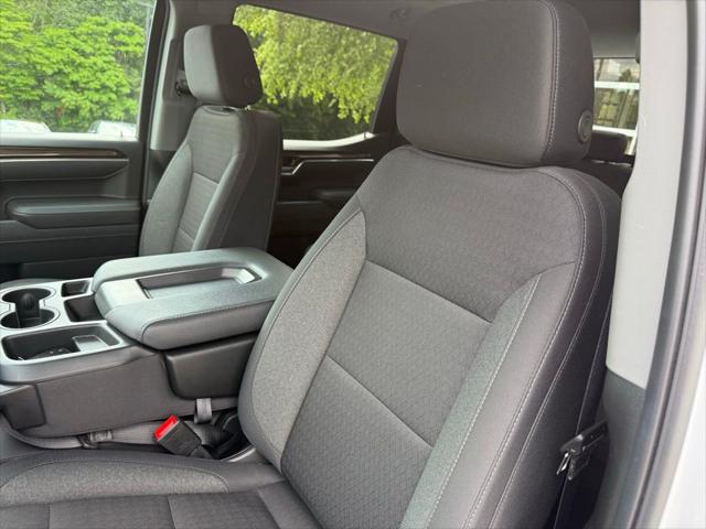 2026 Chevrolet Silverado 1500 4WD Crew Cab Standard Bed LT
