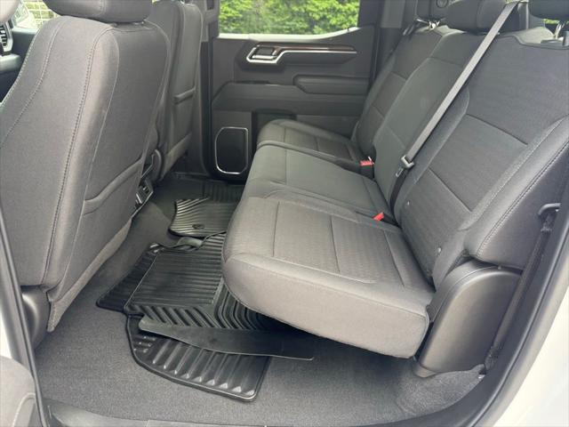 2026 Chevrolet Silverado 1500 4WD Crew Cab Standard Bed LT
