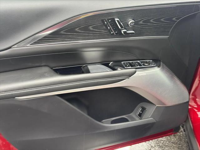 2024 Cadillac iQ Luxury w/1SE
