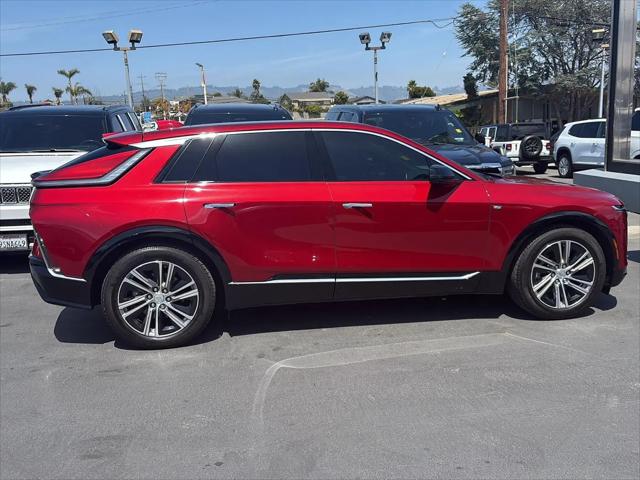 2024 Cadillac iQ Luxury w/1SE