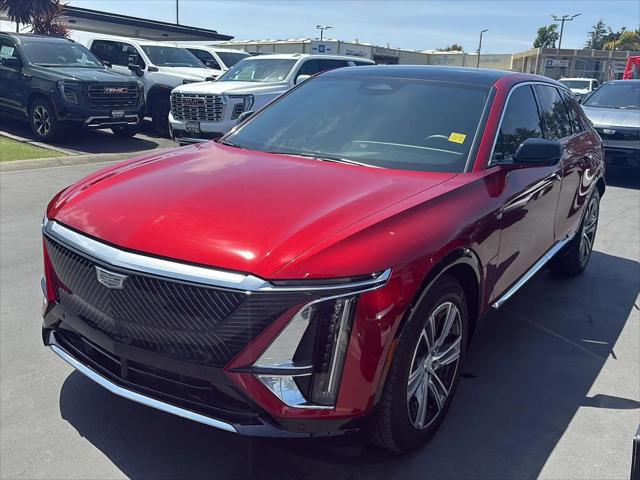 2024 Cadillac iQ Luxury w/1SE