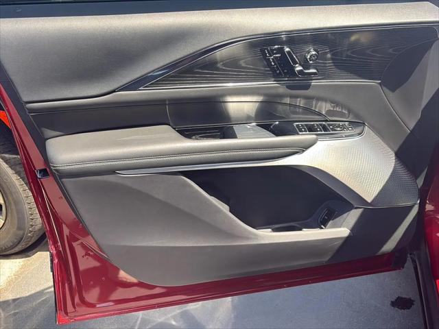 2024 Cadillac iQ Luxury w/1SE