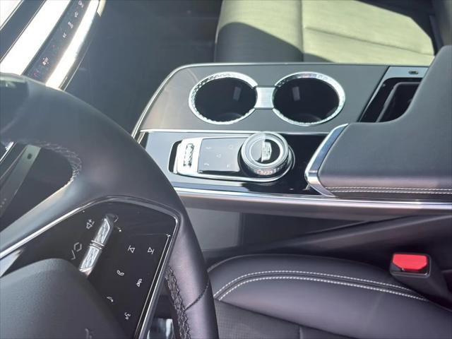 2024 Cadillac iQ Luxury w/1SE