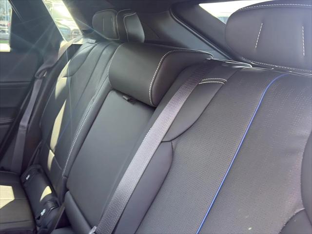 2024 Cadillac iQ Luxury w/1SE
