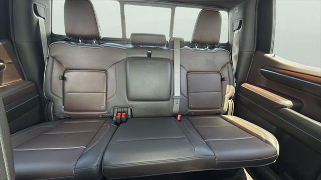 2024 GMC Sierra 1500 4WD Crew Cab Short Box Denali
