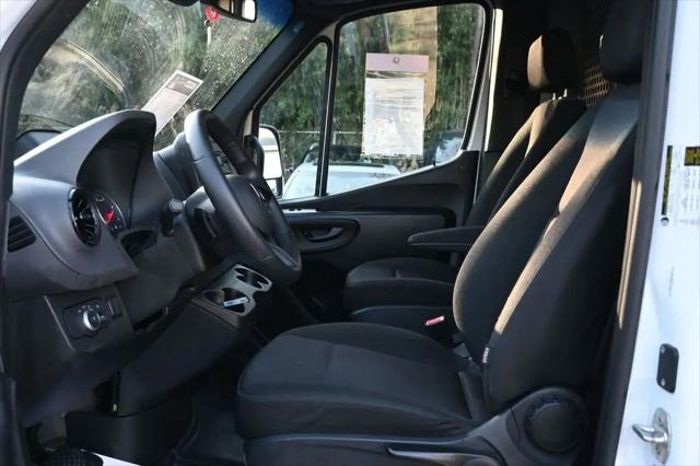 2025 Mercedes-Benz Sprinter 2500 High Roof 4-Cyl Diesel