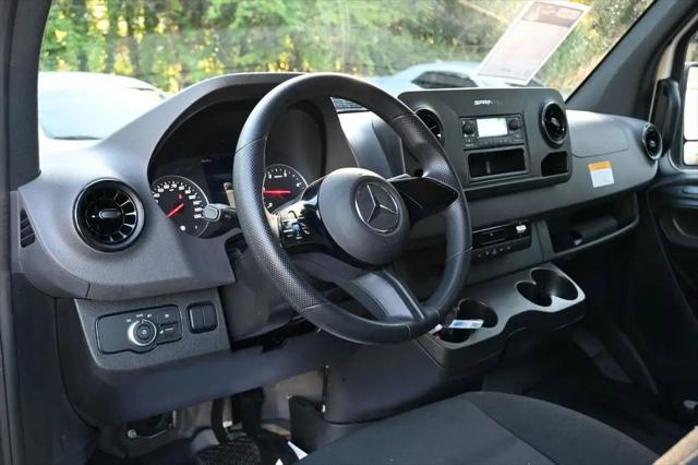 2025 Mercedes-Benz Sprinter 2500 High Roof 4-Cyl Diesel