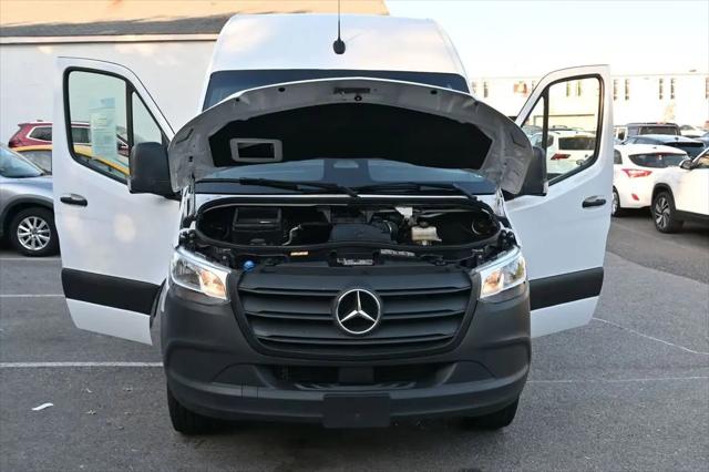 2025 Mercedes-Benz Sprinter 2500 High Roof 4-Cyl Diesel