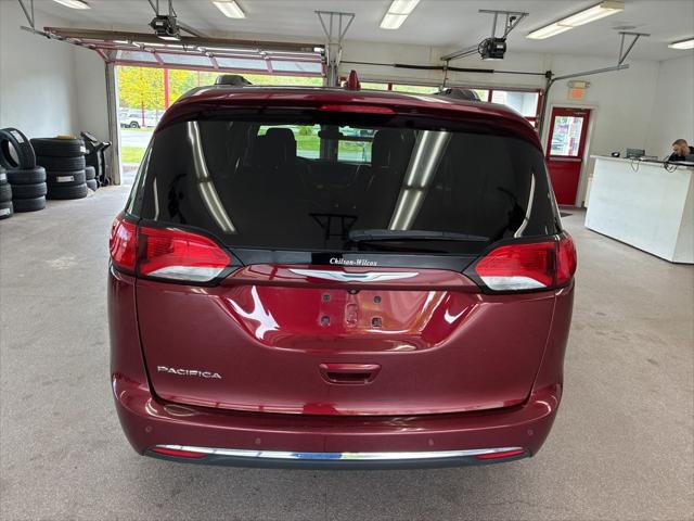2018 Chrysler Pacifica Touring L Plus
