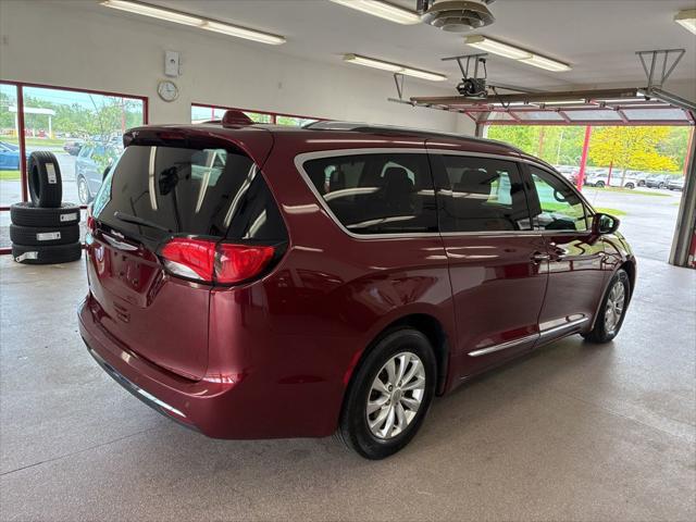 2018 Chrysler Pacifica Touring L Plus
