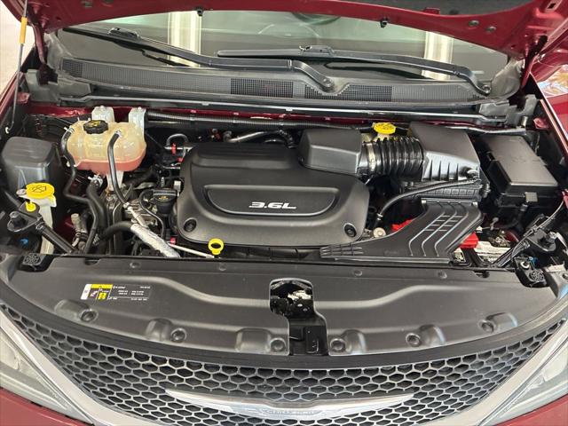 2018 Chrysler Pacifica Touring L Plus