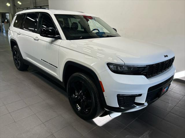 2023 Jeep Grand Cherokee L Limited 4x4 2023 Jeep Grand Cherokee L Limited 4x4