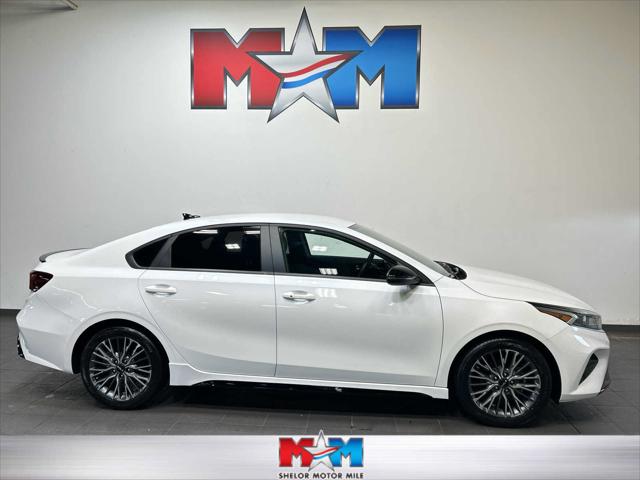 2024 Kia Forte GT-Line 2024 Kia Forte GT-Line