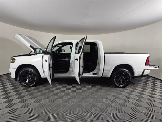 2025 Ram 1500 Big Horn Crew Cab 4x4 5'7" Box