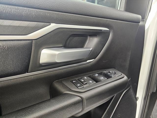 2025 Ram 1500 Big Horn Crew Cab 4x4 5'7" Box