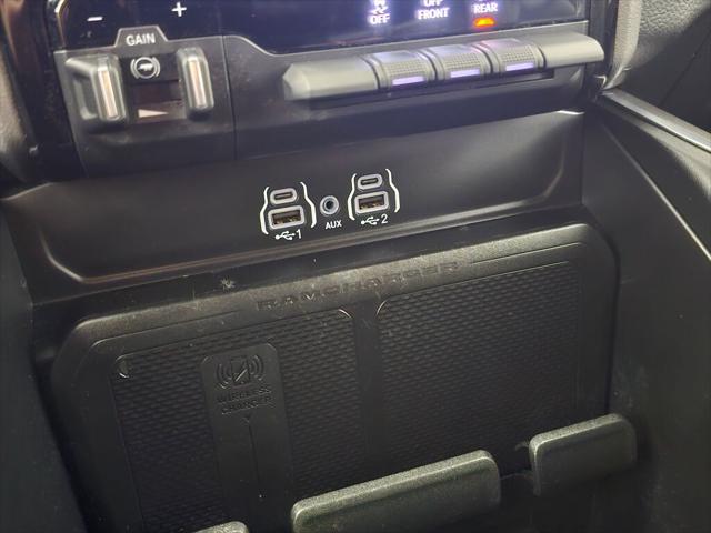 2025 Ram 1500 Big Horn Crew Cab 4x4 5'7" Box