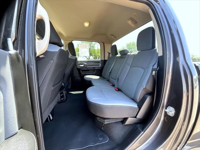 2019 Ram 2500 Big Horn Crew Cab 4x4 6'4" Box