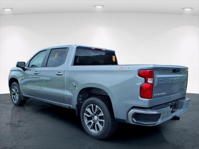 2023 Chevrolet Silverado 1500 4WD Crew Cab Short Bed LT with 2FL
