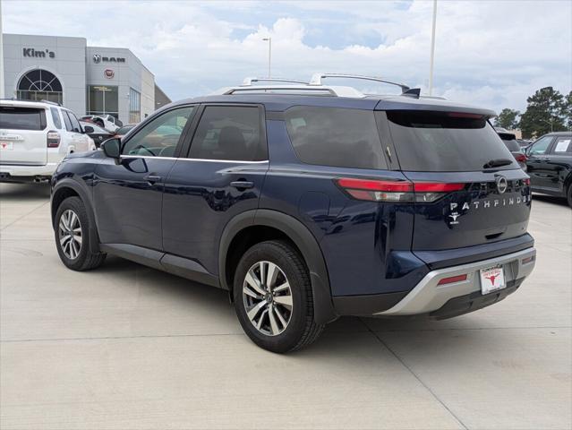 2025 Nissan Pathfinder SL FWD